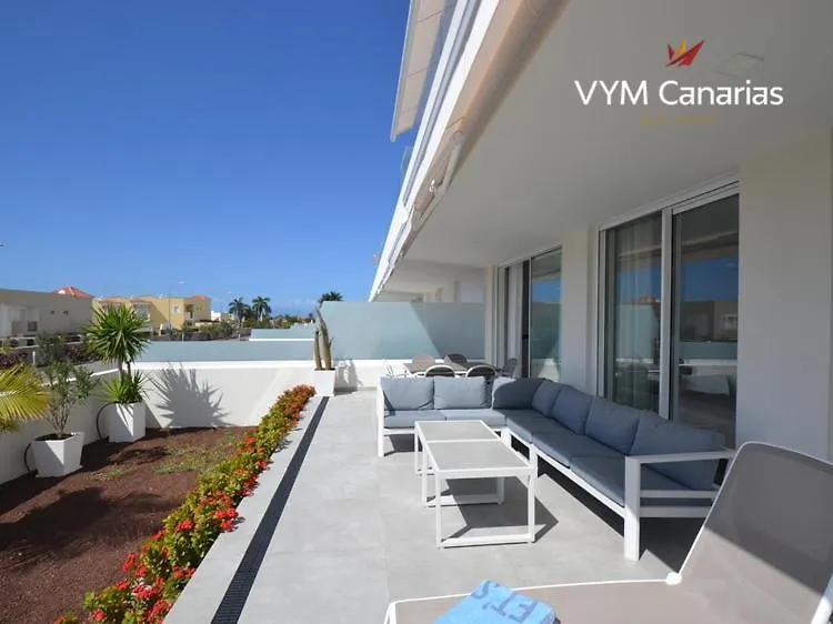 New Apartment In Las Terazzas De Costa Adeje. Big Terrace With A Garden, Heated Pool And Private Parking 0*,  İspanya